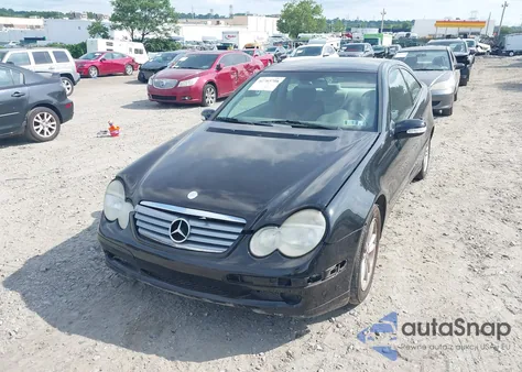 2002 Mercedes-Benz C 230 from USA, damaged, VIN WDBRN47J52A166945